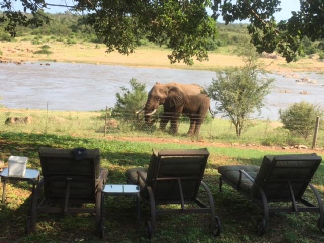 Mjejane River Lodge Hectorspruit Exterior photo